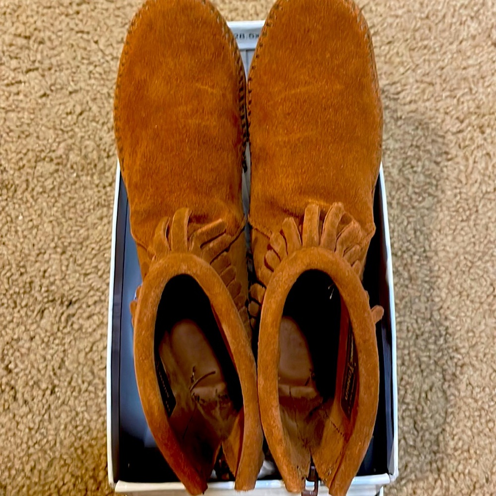 don’t use them anymore, just holding up space in my closet
